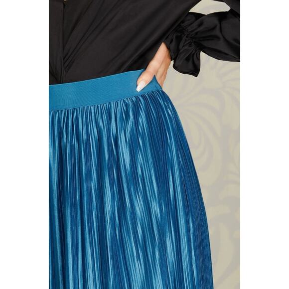 Teal Satin Pleated Midi Skirt Elastic Waist Skirt - Picture 5 of 6